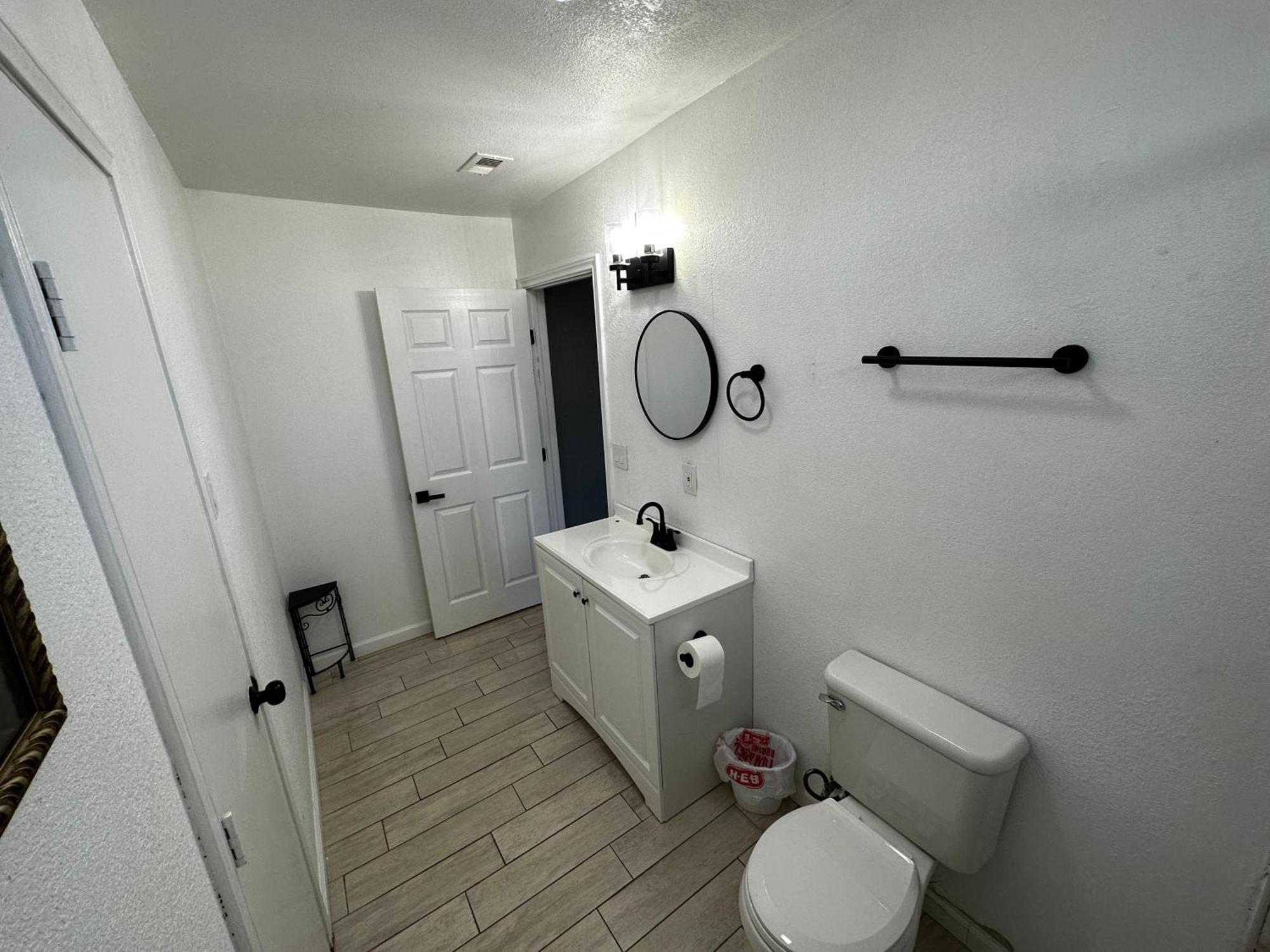 Hess St Apartment San Antonio Exterior photo